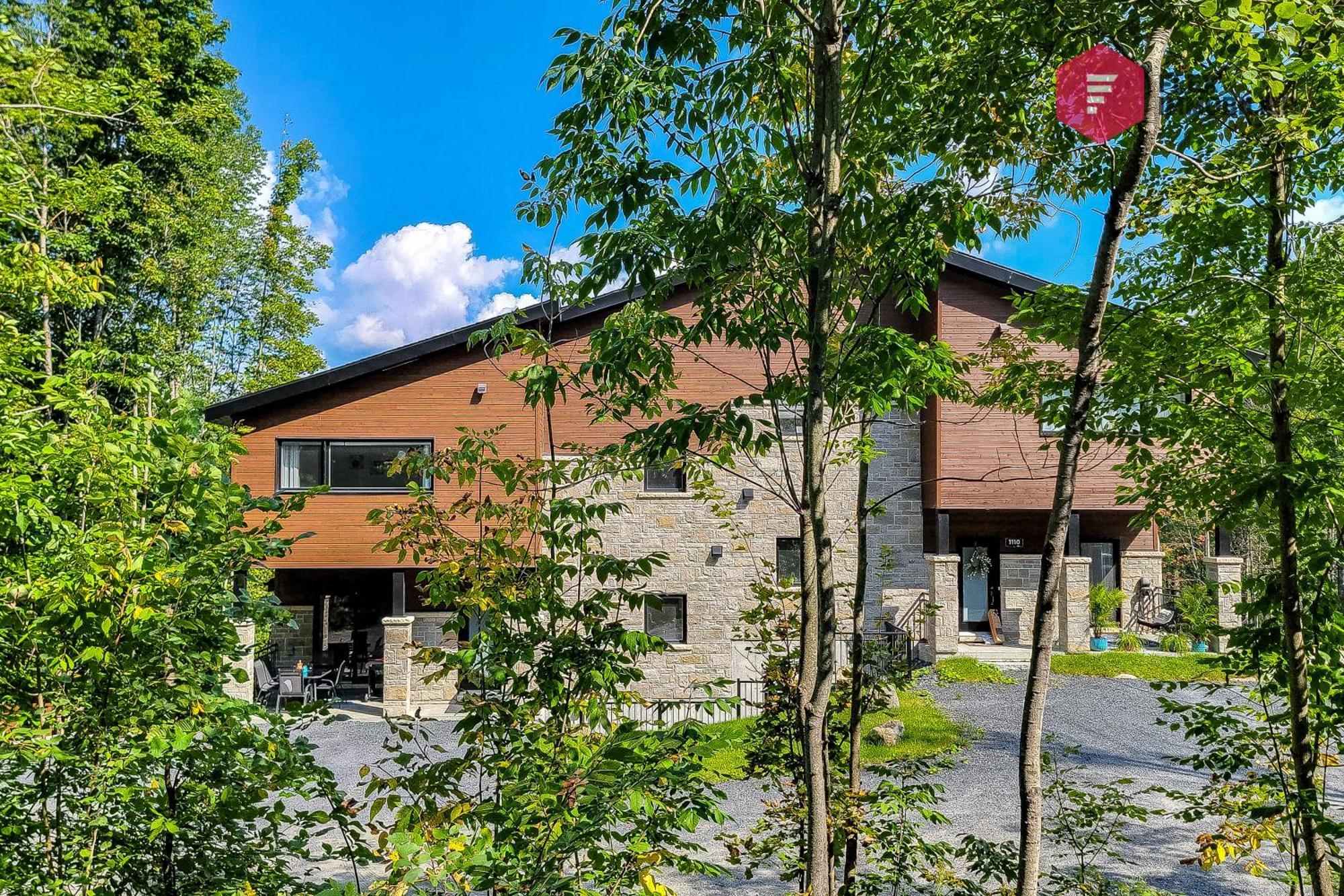 L'Arbre De La Montagne Orford - Ski Hiking Bicking Golf Beaches Magog Exterior photo